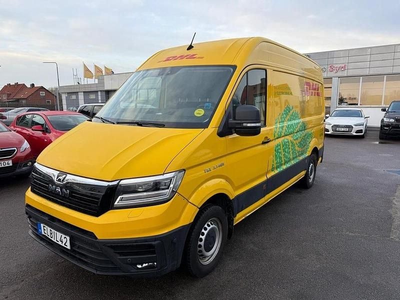 Vit Begagnad 2020 MAN TGE Van | 79 900 kr - Bild 1/4