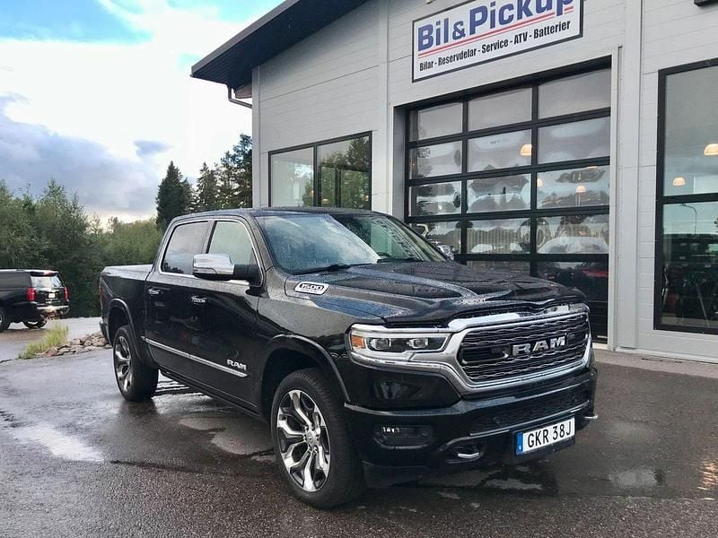 Svart Begagnad 2020 Dodge Ram Limited Pickup | 686 250 kr (Superpris) - Bild 1/4