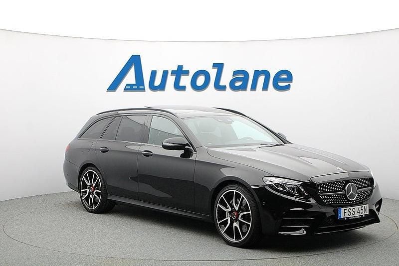 Obsidiansvart metallic Begagnad 2019 Mercedes E53 AMG AMG Kombi | 499 900 kr (Marknadspris) - Bild 1/3