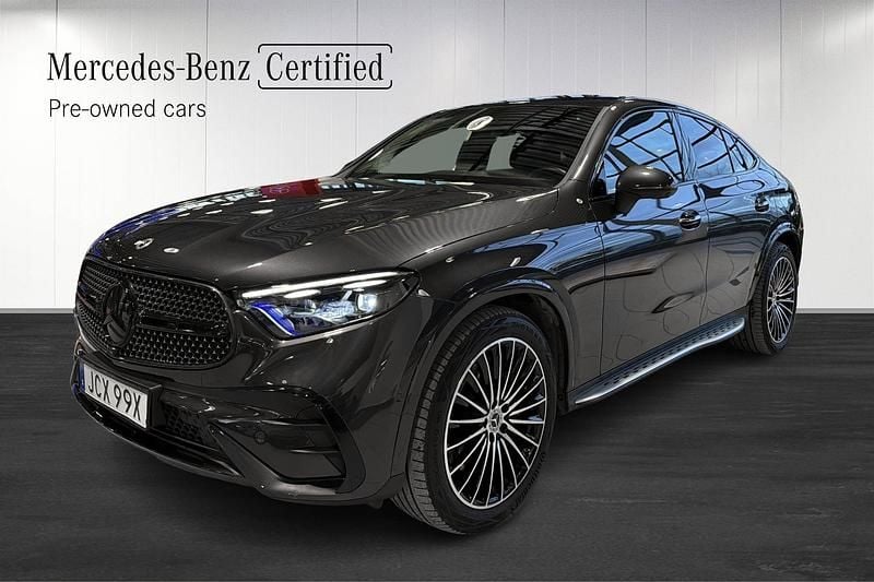 Begagnad Mercedes GLC300e AMG Line Premium Plus 333 HK (244 kW) 2024 Grå SUV