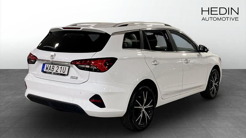 Begagnad MG MG5 EV Luxury 130 kW (177 HK) 2022 Vit (white) Kombi