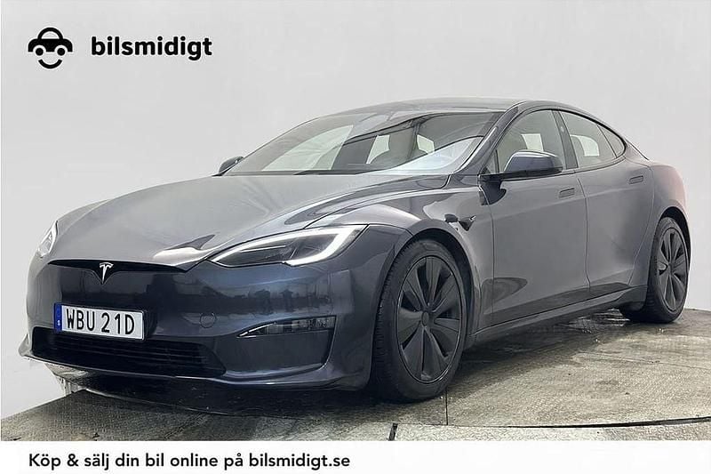 Grå Begagnad 2023 Tesla Model S Long Range Sedan | 734 900 kr (Marknadspris) - Bild 1/3