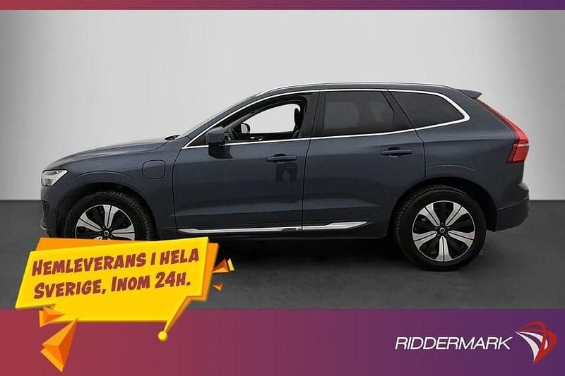 Begagnad Volvo XC60 Plus 350 HK (257 kW) 2022 Blå SUV