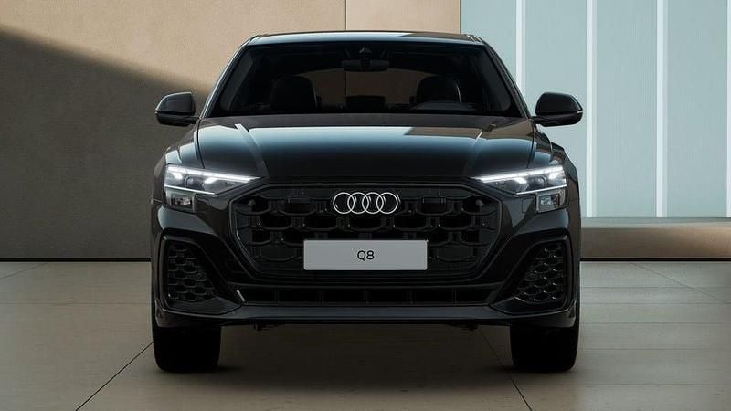 Ny Audi Q8 490 HK (360 kW) 2025 Mytsvart metallic SUV