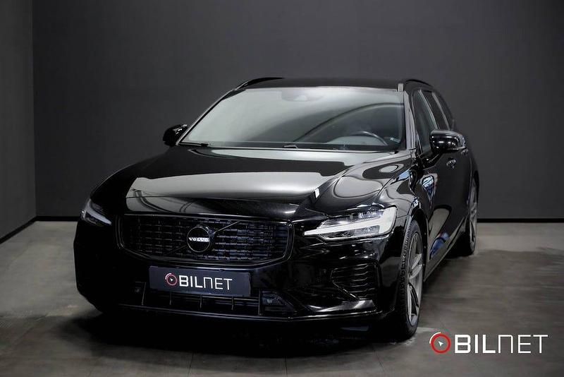 Svart Begagnad 2020 Volvo V60 R-Design Kombi | 319 900 kr (Lite dyr) - Bild 1/4