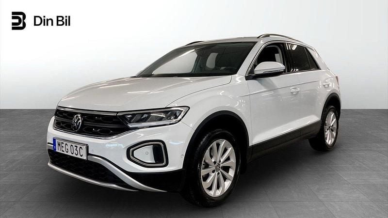 Vit Begagnad 2024 VW T-Roc Life SUV | 309 900 kr (Lite dyr) - Bild 1/4