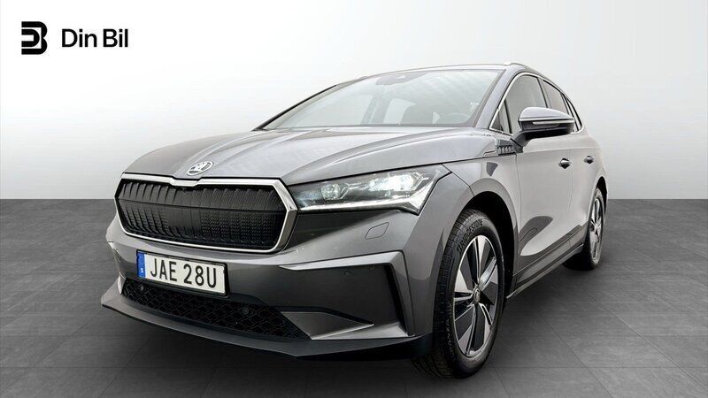 Grå Begagnad 2023 Skoda Enyaq iV SUV | 429 900 kr (Marknadspris) - Bild 1/4
