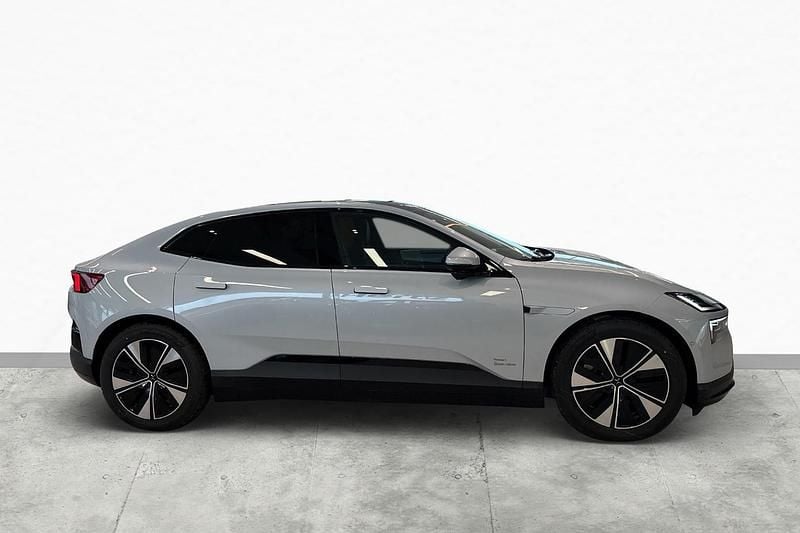 Begagnad Polestar 4 Long Range Single Motor 200 kW (272 HK) 2025 Silver SUV
