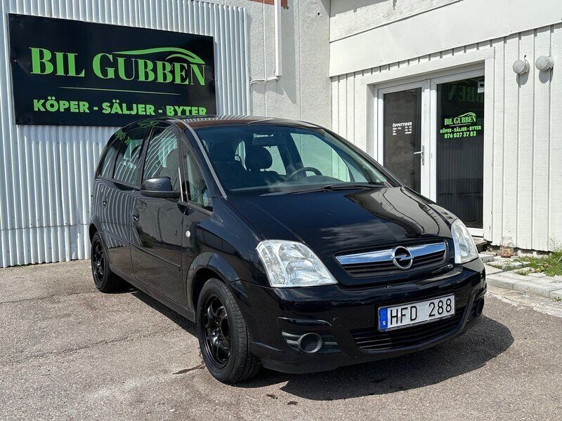 Svart Begagnad 2007 Opel Meriva Minibuss | 24 999 kr (Marknadspris) - Bild 1/4