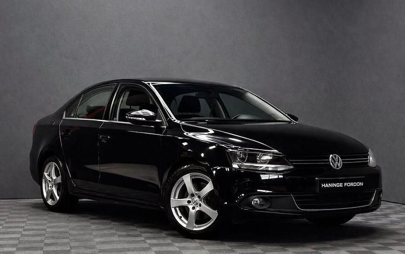 Begagnad VW Jetta GT 160 HK (117 kW) 2012 Svart Sedan