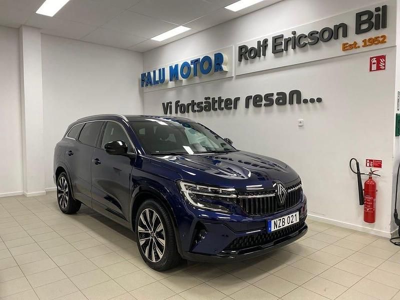 Blå Begagnad 2023 Renault Espace Techno Minibuss | 369 500 kr (Marknadspris) - Bild 1/4