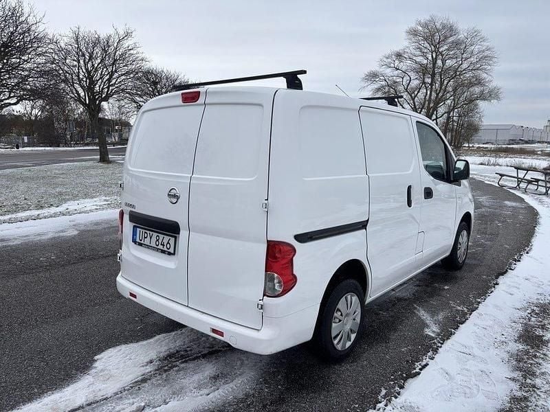 Begagnad Nissan NV200 90 HK (66 kW) 2018 Vit Minibuss