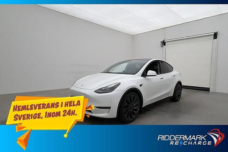 Begagnad Tesla Model Y Performance 392 kW (534 HK) 2023 Vit SUV