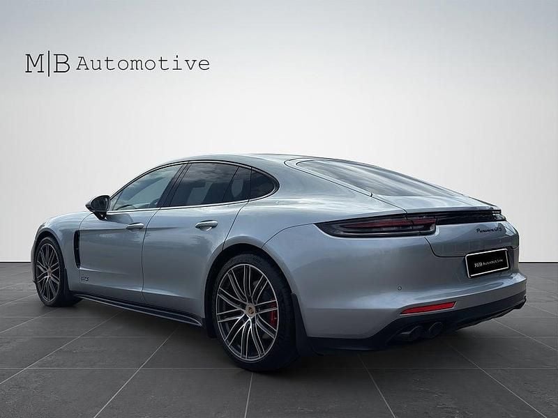 Begagnad Porsche Panamera 460 HK (338 kW) 2019 Silver Halvkombi
