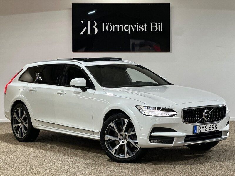 Begagnad 2019 Volvo V90 CC Pro Kombi | 339 500 kr (Marknadspris) - Bild 1/4