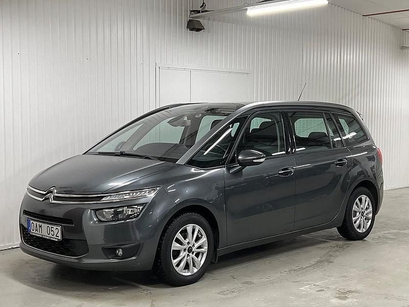 Grå Begagnad 2013 Citroën Grand C4 Picasso Minibuss | 71 000 kr (Marknadspris) - Bild 1/4