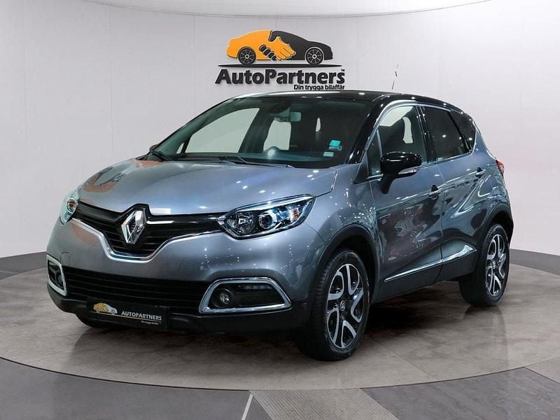 Flerfärgad Begagnad 2016 Renault Captur SUV | 112 800 kr (Marknadspris) - Bild 1/4