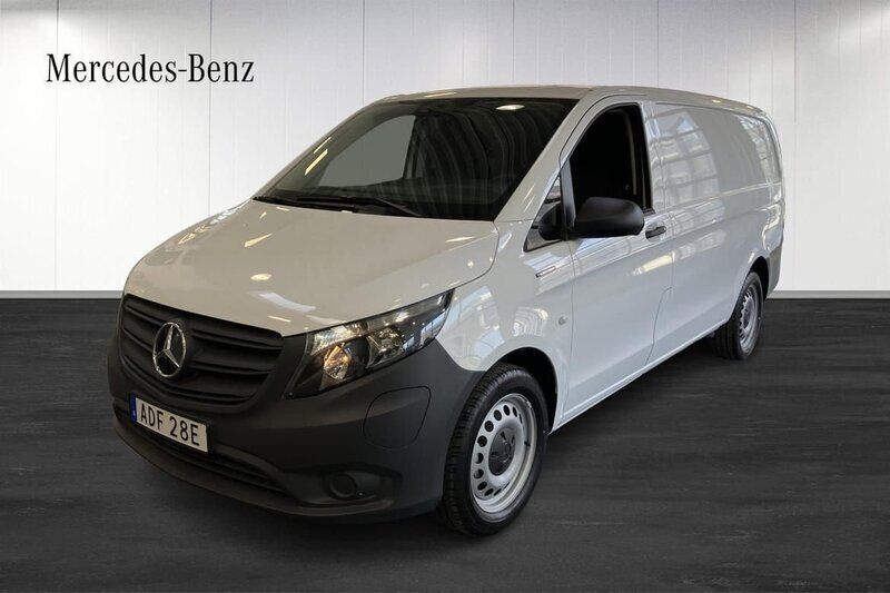 Vit Ny 2024 Mercedes e-Vito Minibuss | 498 750 kr (Superpris) - Bild 1/4