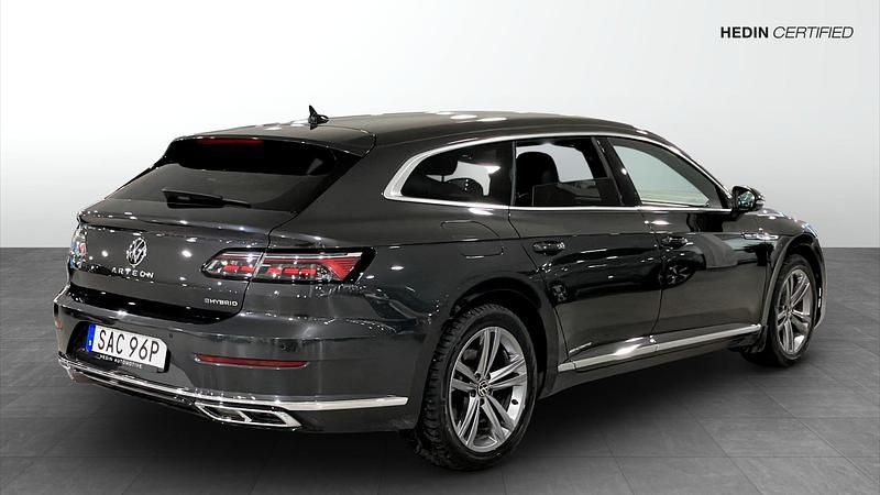 Begagnad VW Arteon R-line 218 HK (160 kW) 2022 Svart Kombi