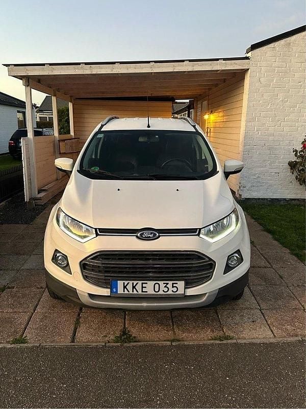 Vit Begagnad 2016 Ford Ecosport SUV | 79 999 kr (Lite dyr) - Bild 1/4