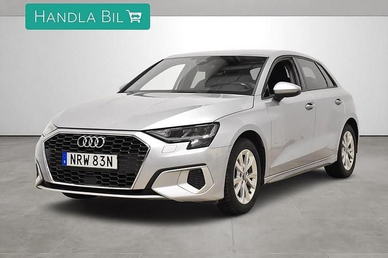 Silver Begagnad 2021 Audi A3 Advanced | 229 700 kr (Marknadspris) - Bild 1/4