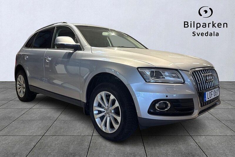 Silver Begagnad 2014 Audi Q5 Design SUV | 159 900 kr (Marknadspris) - Bild 1/4
