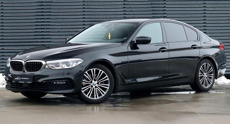 Svart Begagnad 2019 BMW 520 Sport Line Sedan | 269 900 kr (Superpris) - Bild 1/1