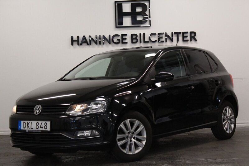 Svart Begagnad 2015 VW Polo Halvkombi | 94 900 kr (Marknadspris) - Bild 1/4