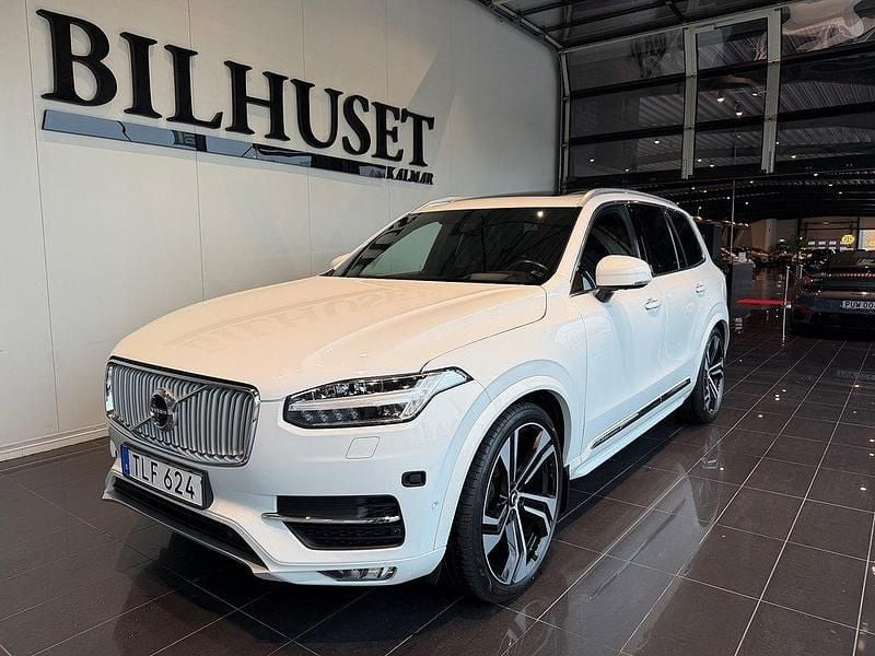 Vit Begagnad 2016 Volvo XC90 Inscription SUV | 389 900 kr (Marknadspris) - Bild 1/4