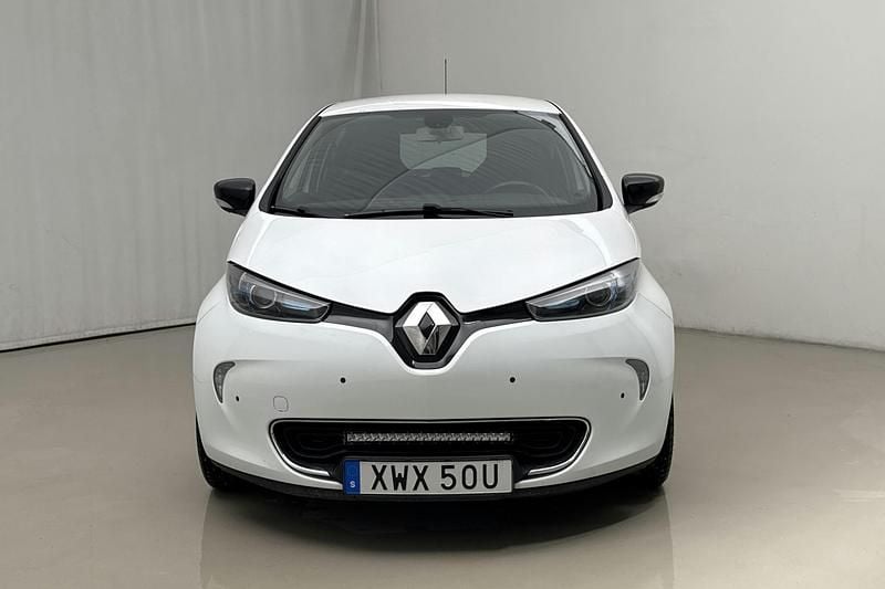 Begagnad Renault Zoe 80 kW (109 HK) 2019 Vit Halvkombi