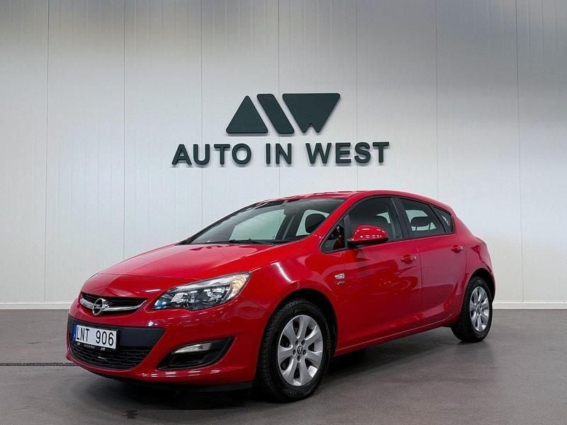 Röd Begagnad 2014 Opel Astra Active Halvkombi | 79 900 kr (Marknadspris) - Bild 1/4