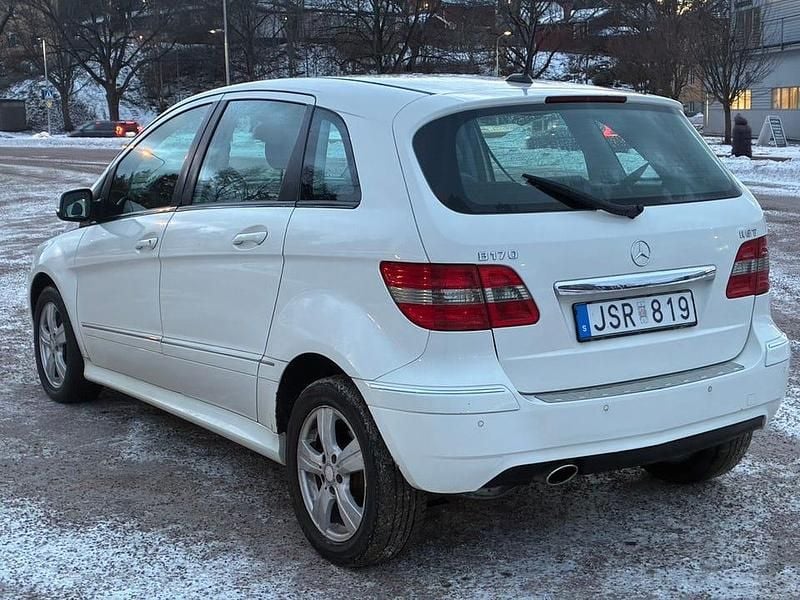 Begagnad Mercedes B170 116 HK (85 kW) 2009 Minibuss