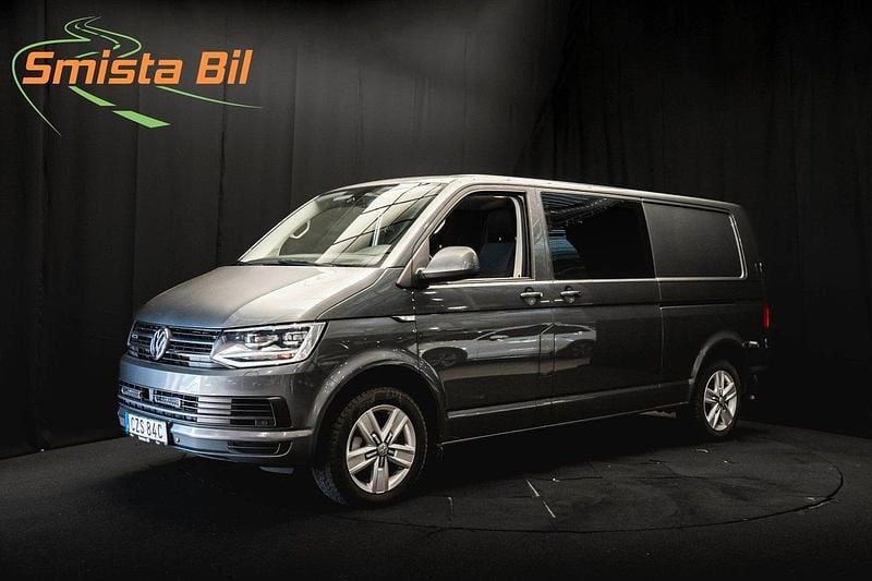 Grå Begagnad 2019 VW T6.1 Van | 319 600 kr (Superpris) - Bild 1/3