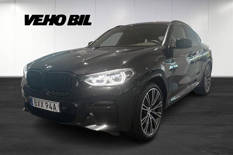 Svart Begagnad 2020 BMW X4 M Sport SUV | 539 900 kr (Marknadspris) - Bild 1/4