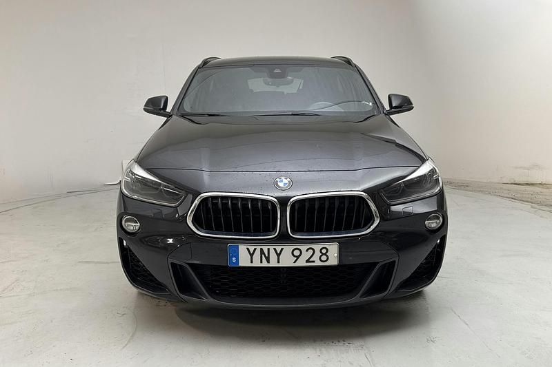 Begagnad BMW X2 Comfort Edition 190 HK (139 kW) 2018 Svart SUV