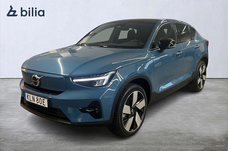 Blå Begagnad 2022 Volvo EC40 Ultimate SUV | 449 000 kr (Marknadspris) - Bild 1/3