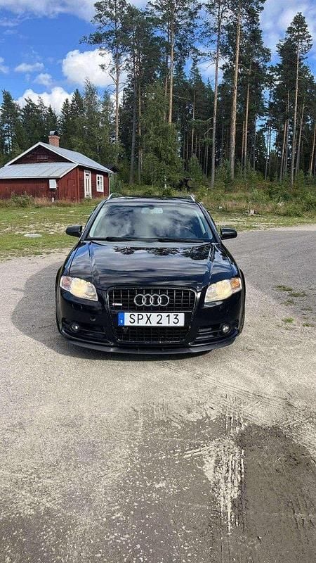 Svart Begagnad 2007 Audi A4 Comfort Kombi | 25 000 kr (Bra pris) - Bild 1/4