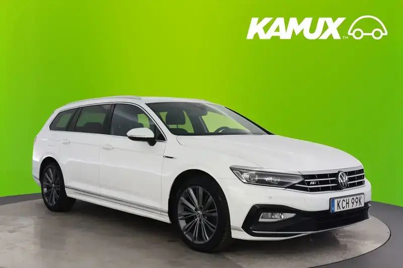 Vit Begagnad 2021 VW Passat R-line Kombi | 259 800 kr (Marknadspris) - Bild 1/4