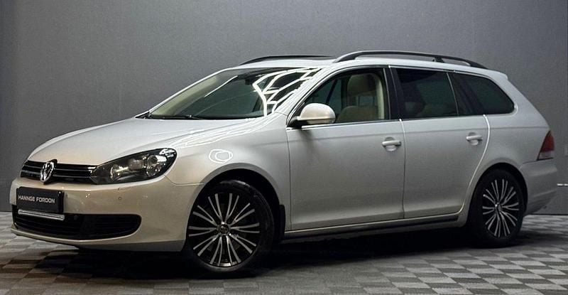 Silver Begagnad 2012 VW Golf VII Kombi | 59 900 kr (Marknadspris) - Bild 1/4