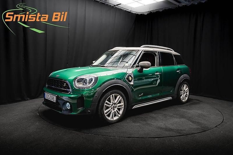 Grön Begagnad 2020 Mini Cooper Countryman Chili SUV | 264 800 kr (Marknadspris) - Bild 1/3