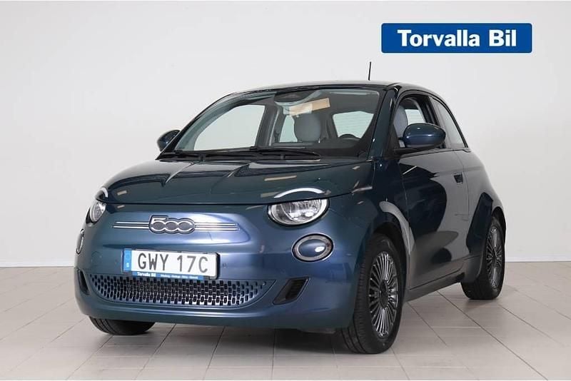 Grön Begagnad 2020 Fiat 500e Icon Halvkombi | 169 900 kr (Dyr) - Bild 1/4