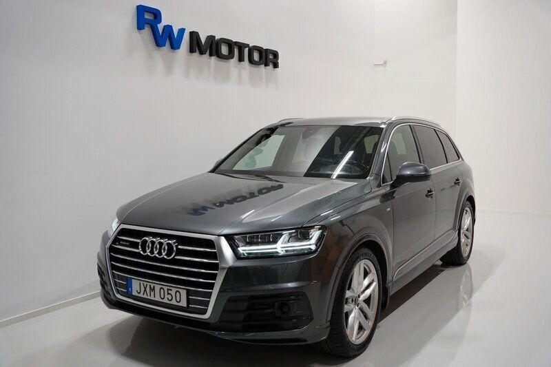 Grå Begagnad 2015 Audi Q7 S-Line SUV | 384 900 kr (Lite dyr) - Bild 1/4
