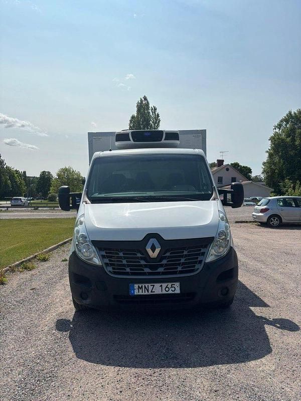 Vit Begagnad 2015 Renault Master Van | 89 000 kr (Superpris) - Bild 1/4