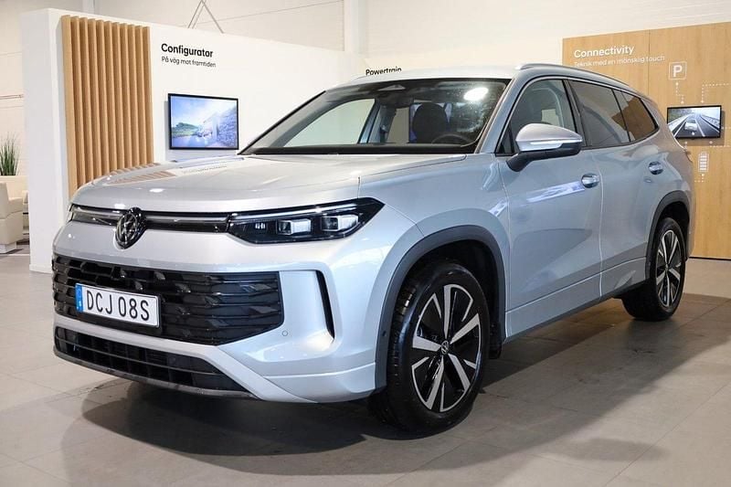 Silver Begagnad 2025 VW Tayron Edition SUV | 469 900 kr (Dyr) - Bild 1/3
