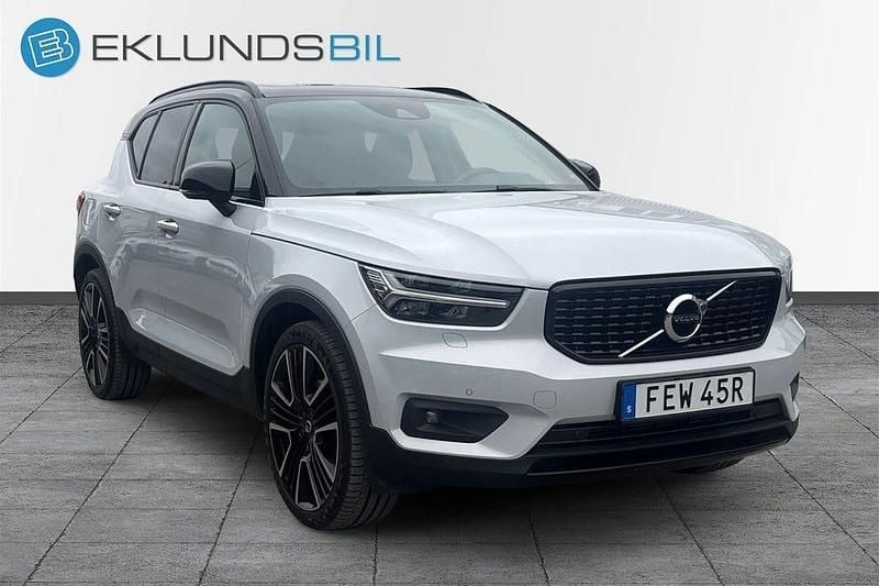 Begagnad Volvo XC40 R-Design 150 HK (110 kW) 2019 Silver SUV