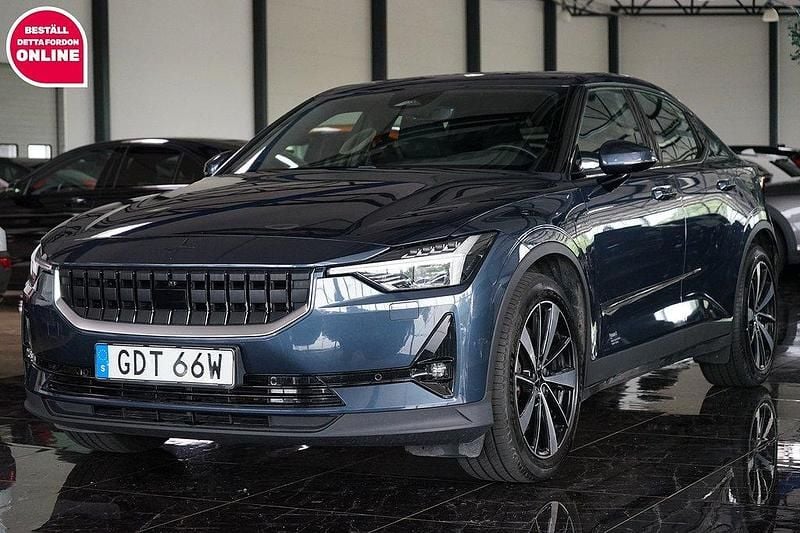 Mörkblå Begagnad 2021 Polestar 2 Long Range Dual motor Sedan | 354 500 kr (Marknadspris) - Bild 1/4