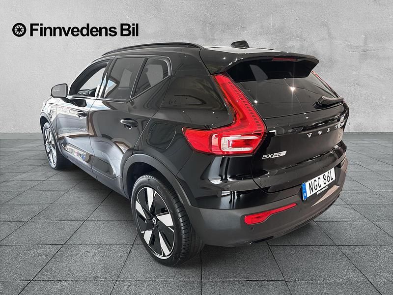 Ny Volvo EX40 Single Motor Extended Range 185 kW (252 HK) 2026 Svart SUV