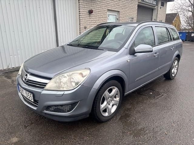 Grå Begagnad 2007 Opel Astra Kombi | 44 000 kr (Marknadspris) - Bild 1/4