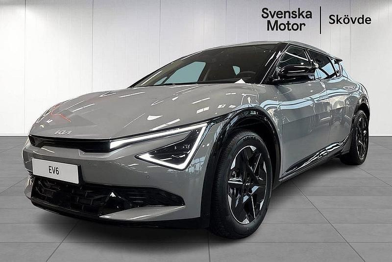Grå Ny 2025 Kia EV6 Plus SUV | 581 575 kr (Bra pris) - Bild 1/4