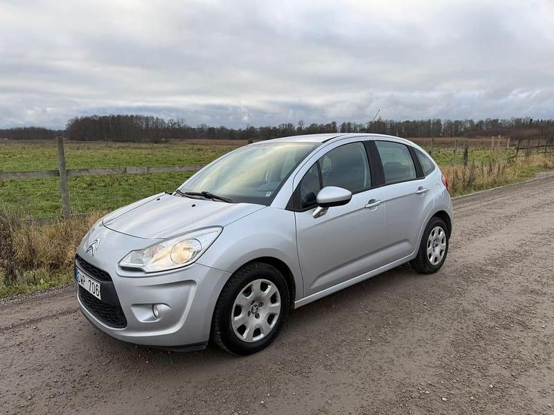 Begagnad 2010 Citroën C3 Halvkombi | 25 900 kr (Marknadspris) - Bild 1/4